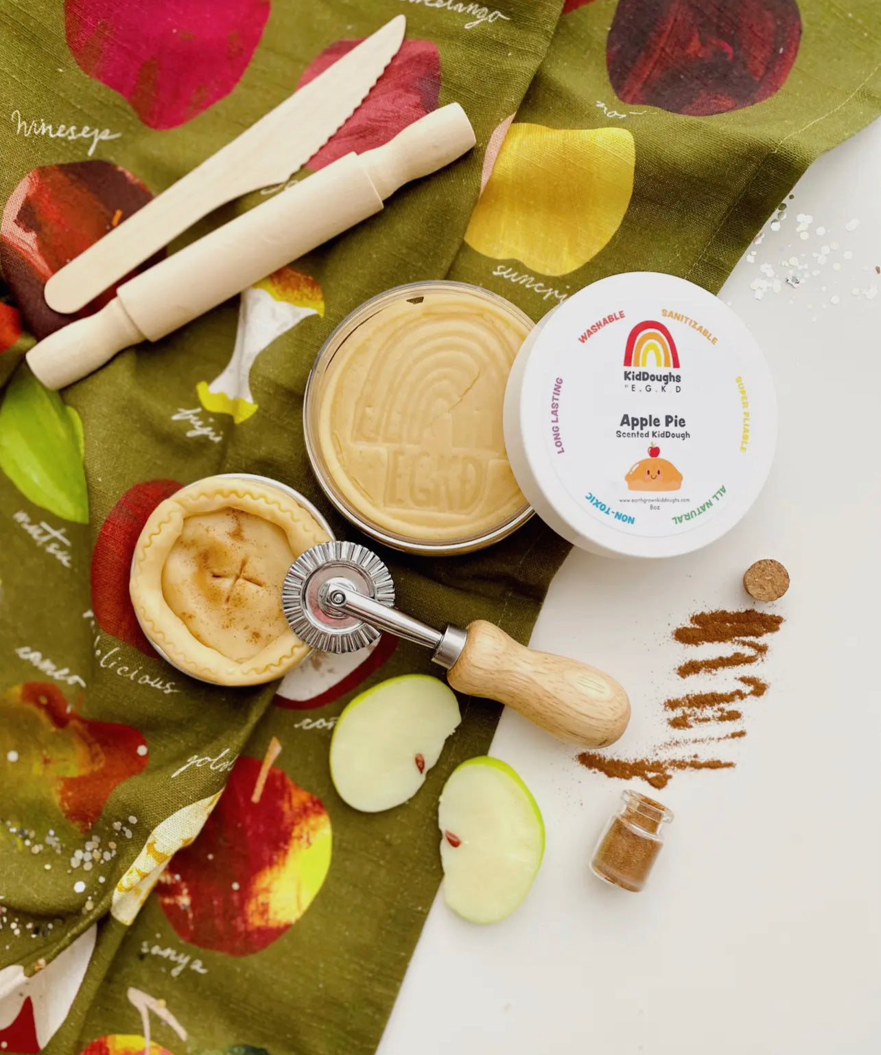 Apple Pie Kiddough Play Kit